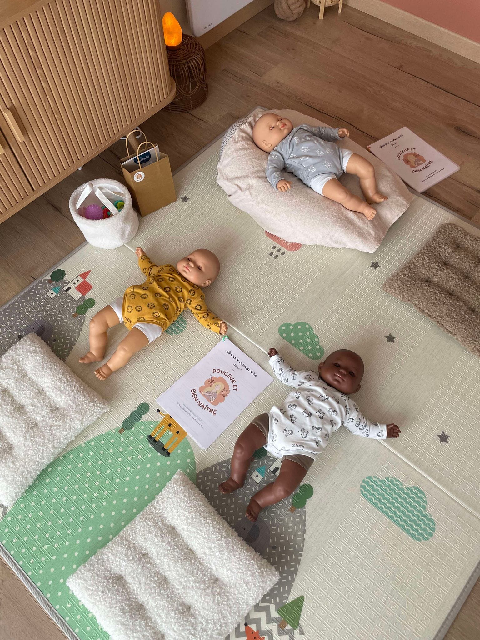 Initiation massage bébé